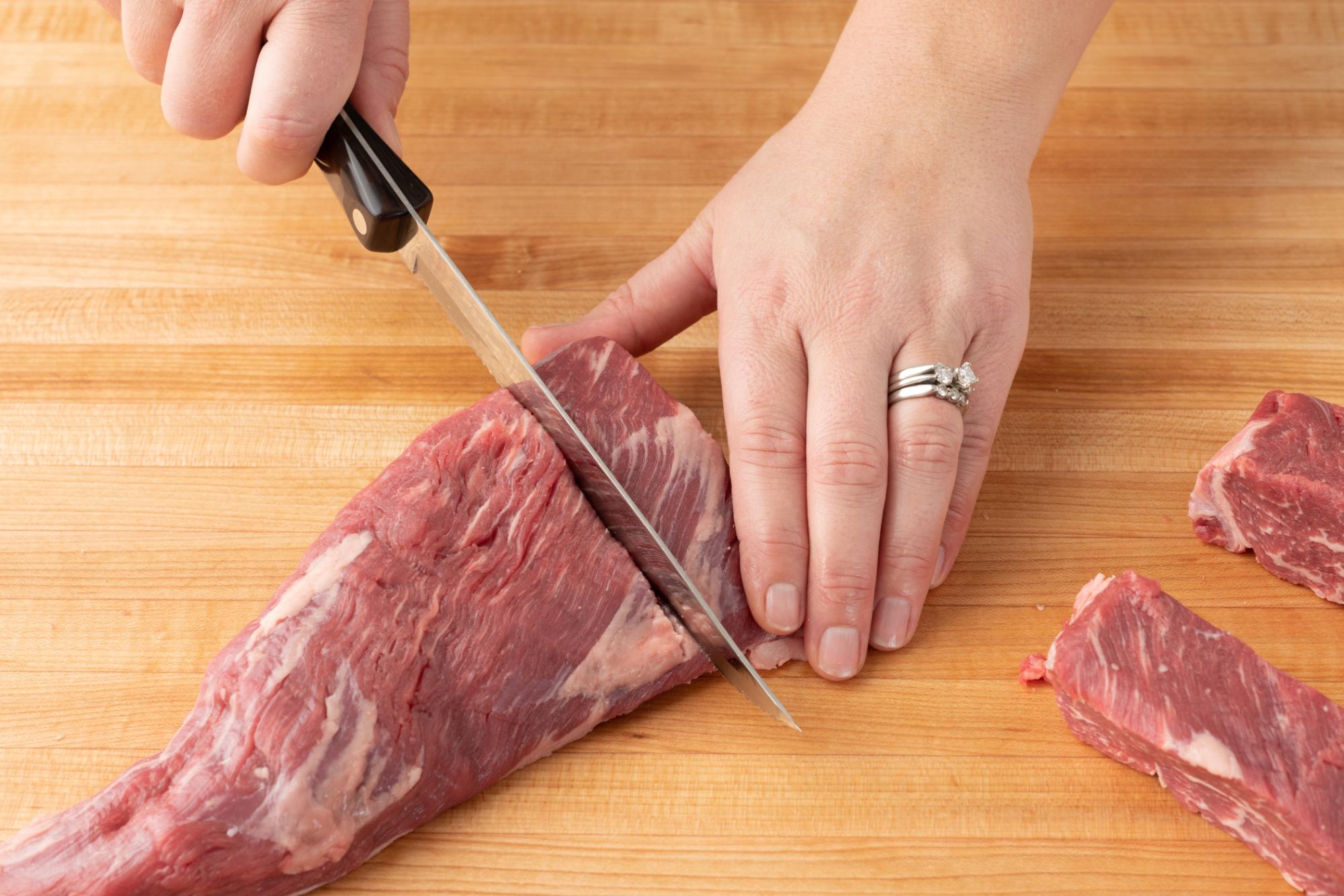 Best Knife for Cutting Raw Meat